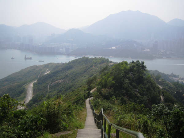 Entrance_of_Victoria’s_harbour_seen_from_the_Devil’s_peak_in_Hong_Kong ...